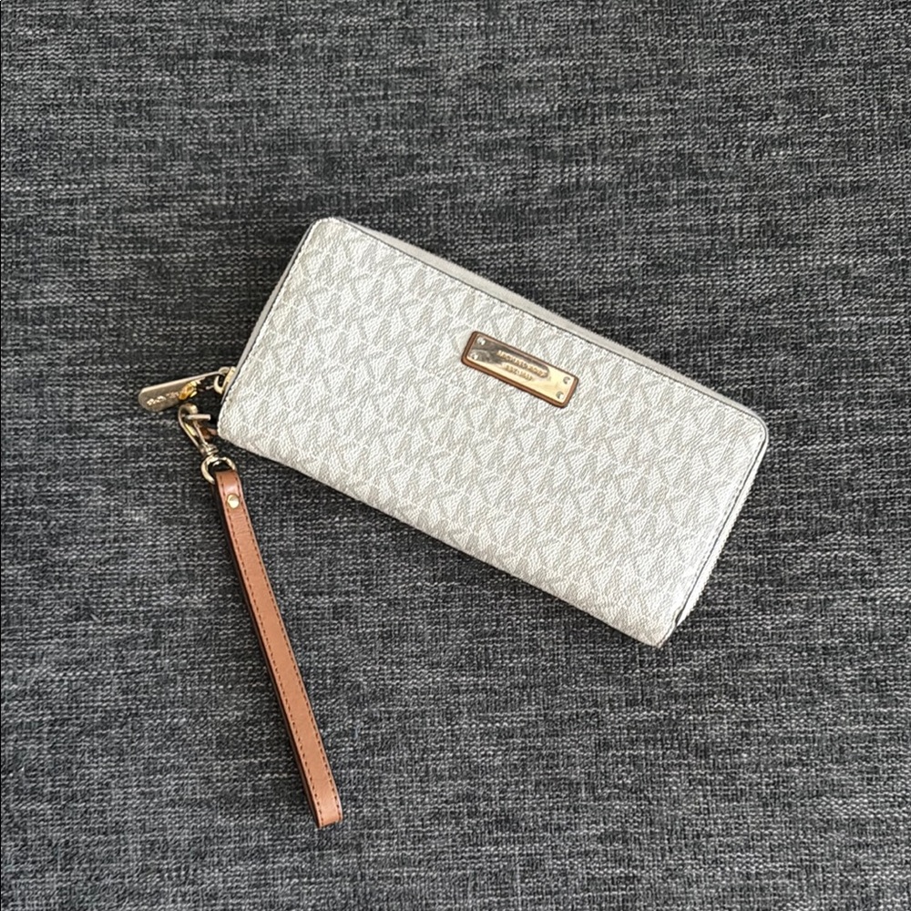 Michael Kors Silver and Brown Clutch Wristlet